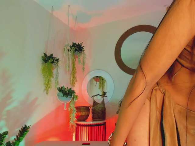 Fotografii ToriSantos Lets live together all the natural pleasures, today i dont have limits to please you ♥ Goal: full naked + fingering @remain tkns ♥