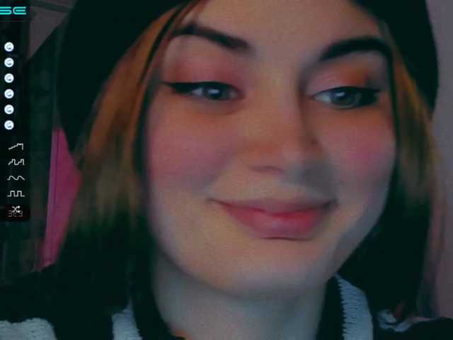 Capturi de ecran de difuzare ToxicRat