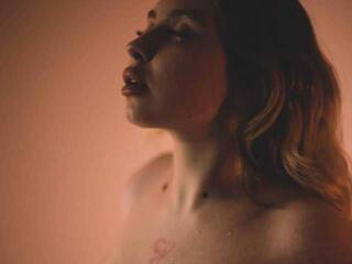 Chat video erotic trishha