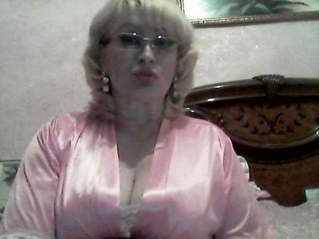 Fotografii _mamasita_ Greetings, my dears: * Welcome im my room. I will be glad to your attention and gifts :)