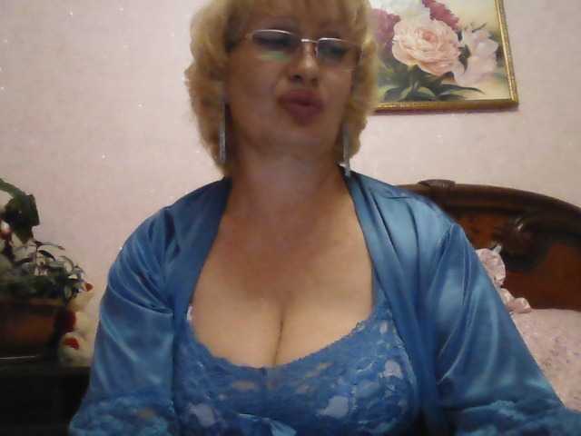 Fotografii _mamasita_ Greetings, my dears: * Welcome im my room. I will be glad to your attention and gifts :)