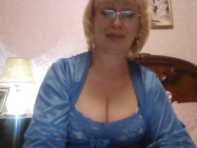 Fotografii _mamasita_ Greetings, my dears: * Welcome im my room. I will be glad to your attention and gifts :)