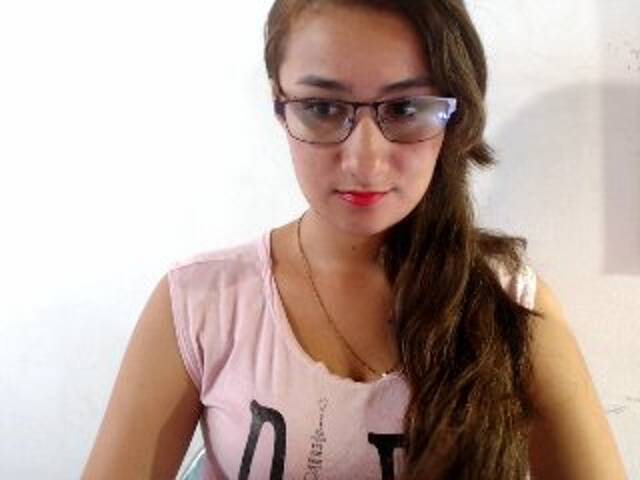 Capturi de ecran de difuzare vaalentiinaa