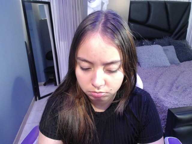 Capturi de ecran de difuzare valeria-cherry