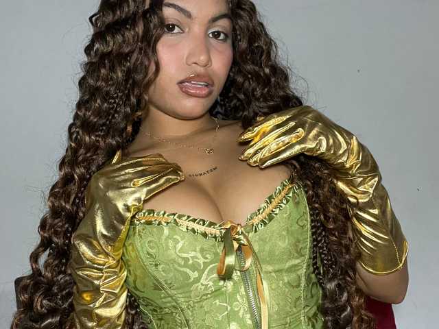 Fotografie a profilului valeria-martinez19