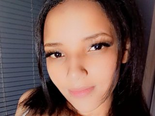 Chat video erotic Valery-Rose888