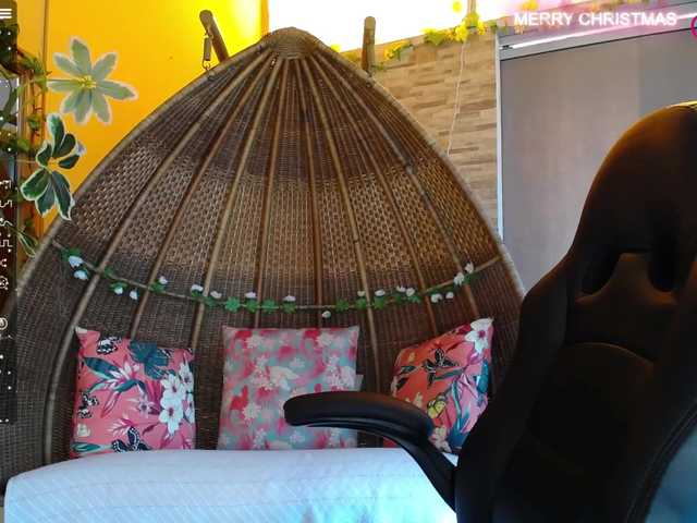 Capturi de ecran de difuzare ValeryRusso