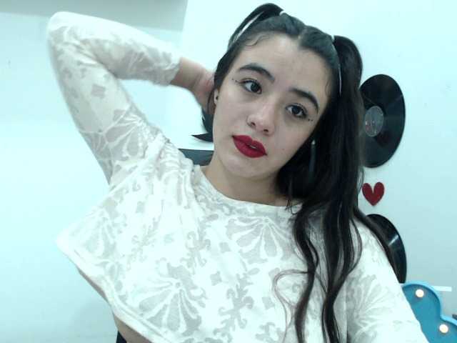 Capturi de ecran de difuzare VaneeLee