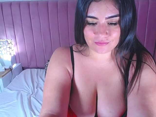 Fotografii VanesaJones hello guys im vanesa im new here ! i hope u enjoy with me this time come on and play with my tight and juice pussy #new #latina #bigbobs #bigass