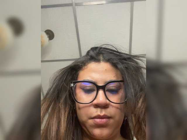 Capturi de ecran de difuzare Vanessafoxx