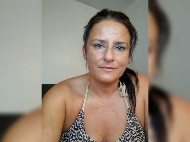 Capturi de ecran de difuzare VanXxx