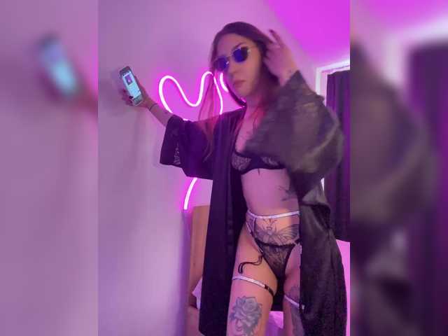 Capturi de ecran de difuzare Lisapeach