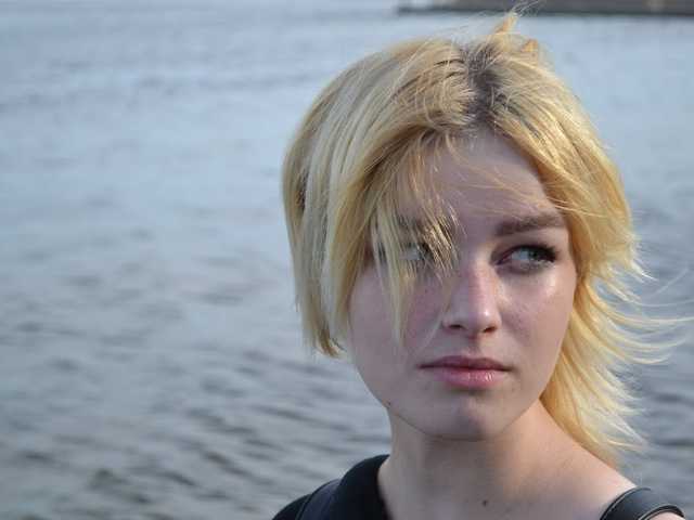 Fotografie a profilului Vayrz