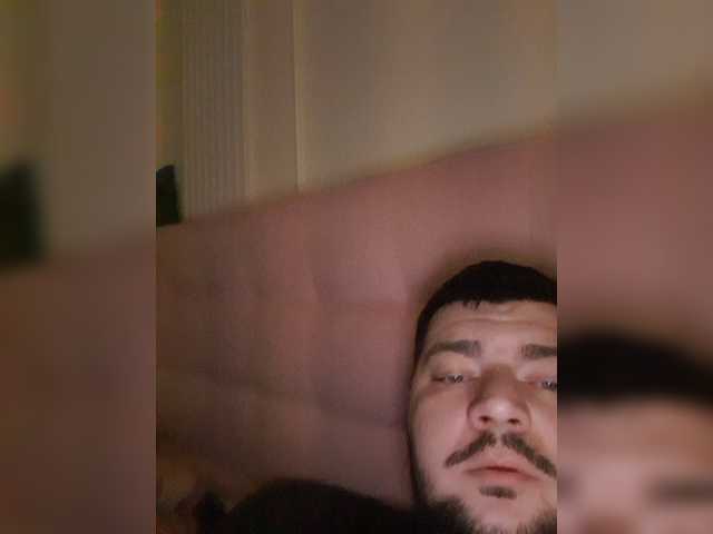 Capturi de ecran de difuzare Alex-Tanya