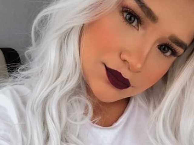 Fotografie a profilului VenusWhite