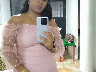 Chat video erotic VeronicaSantoss