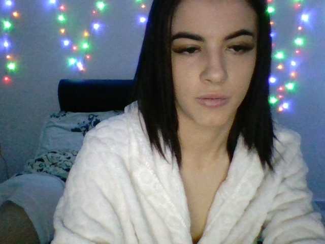 Capturi de ecran de difuzare Versace1009