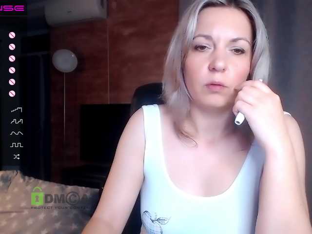 Capturi de ecran de difuzare VickiSecret