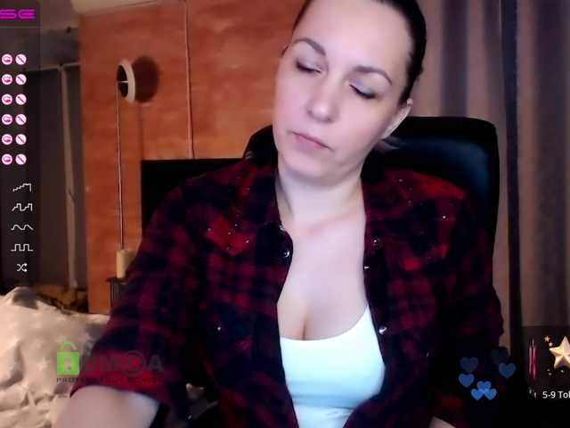 Capturi de ecran de difuzare VickiSecret