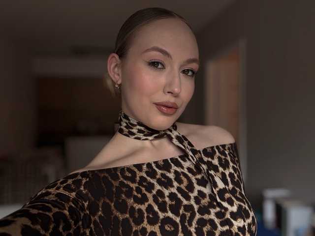 Fotografie a profilului vickyblondiua