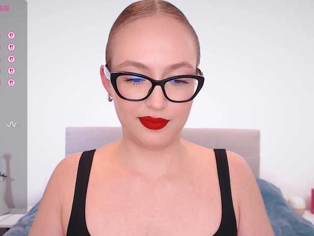 Capturi de ecran de difuzare vickyblondiua