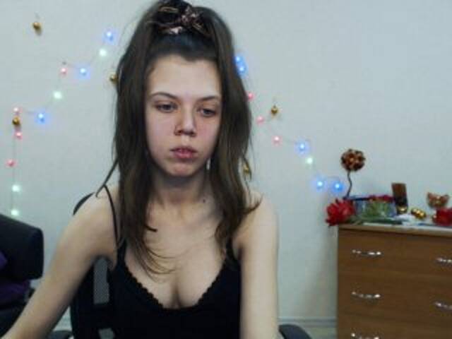 Capturi de ecran de difuzare VictoriyKiss