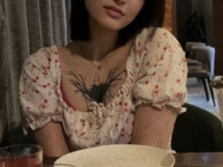 Chat video erotic VikkiHamilton