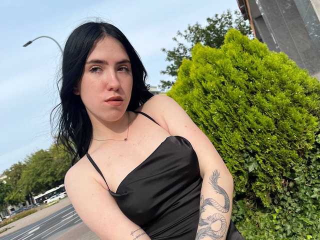 Fotografie a profilului vikkitrickky69