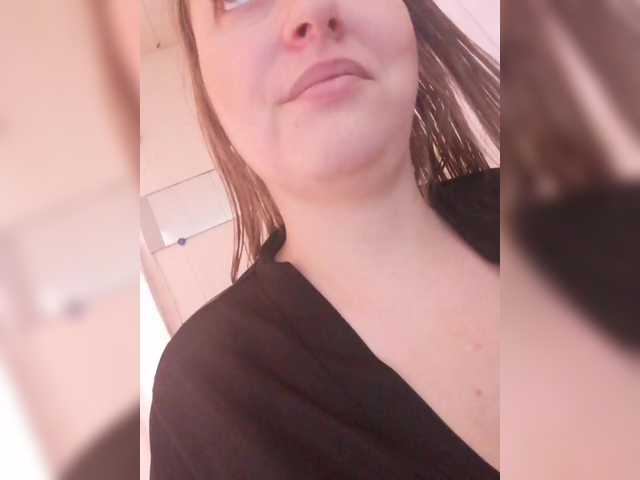 Capturi de ecran de difuzare Viktoria-play