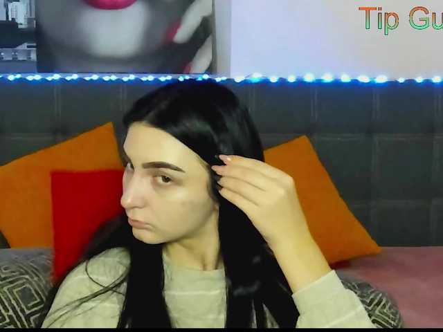 Capturi de ecran de difuzare ViktoriaSin