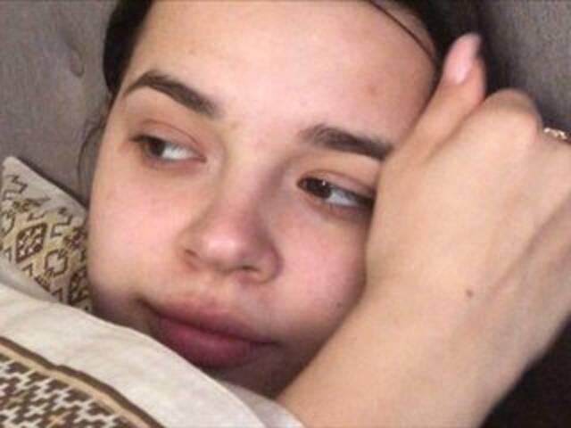 Capturi de ecran de difuzare ViolaBailey