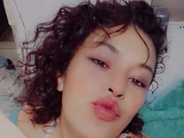 Fotografie a profilului violeteevans