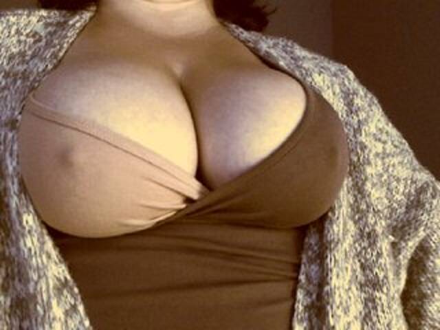 Capturi de ecran de difuzare VIPLLLaraVIP