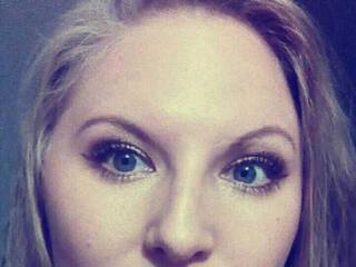 Chat video erotic VivianFlirty