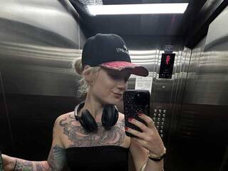 Chat video erotic VivianRocks