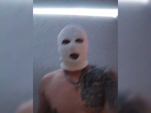 Capturi de ecran de difuzare VLaDiMiRooM