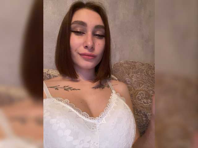 Fotografii 1ONESUCH make me feel good 2222 tokens Lovens from 1tok the strongest vibration 22tok favorite 111tok I accept private for new users 50% discount)