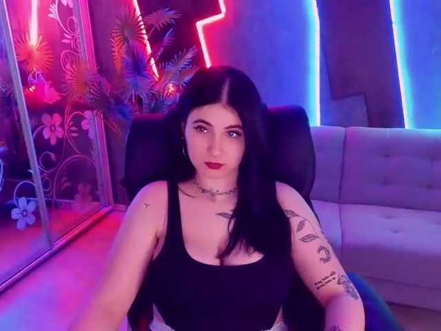 Fotografii WendyMoon Welcome to my room. Lovens works from 1 tokens. Favorite types 11,22,55,77, 111tk Fuck my pussy in the total chat for the goal504