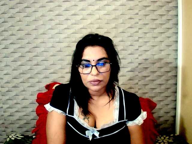 Fotografii Wetindian23 " #indian #squirt #dirty #bbw #hairy undress me make me yours"