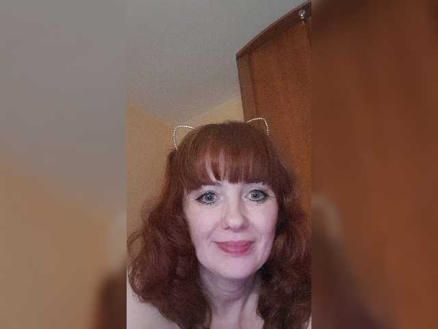 Capturi de ecran de difuzare Whitekittyy