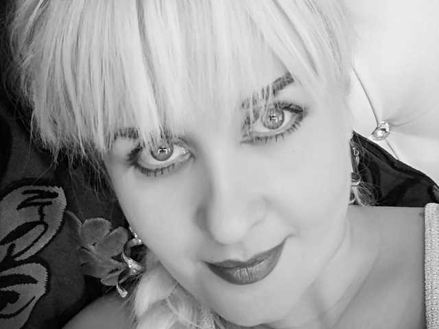 Fotografie a profilului WhiteQueen--1
