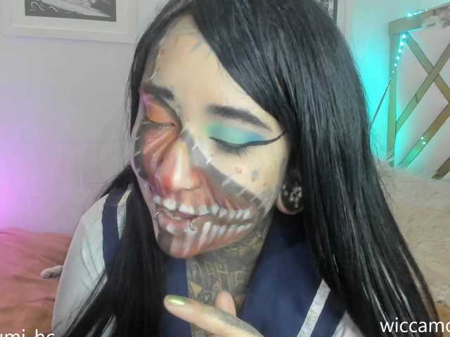 Capturi de ecran de difuzare wiccasalem666
