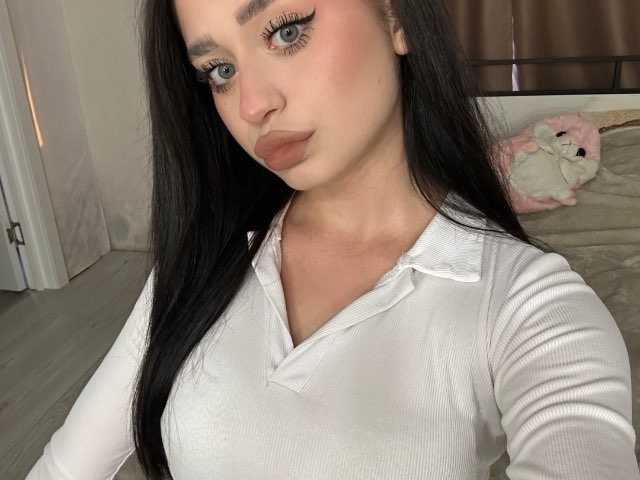 Fotografie a profilului wowitsbarb1e