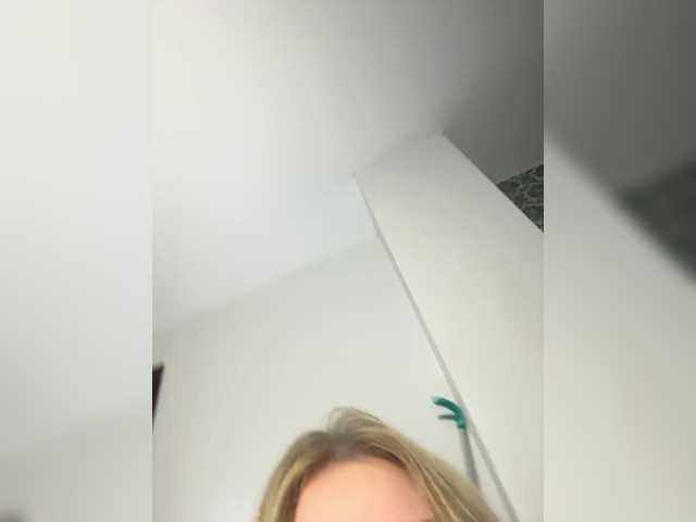 Fotografii -Riviera- Hi :) invite me in prv for great and hot show. I love prvs so much. pm 200. No c2c. Only full prv, prepayment 99. Lovense 50 and 101