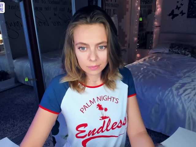 Capturi de ecran de difuzare CallMeAngel