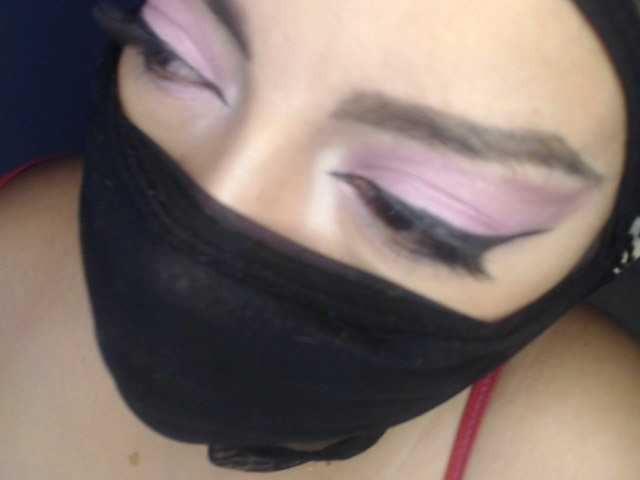 Capturi de ecran de difuzare Xia-Nefert