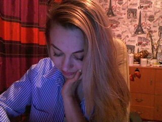 Capturi de ecran de difuzare _Kisuly_