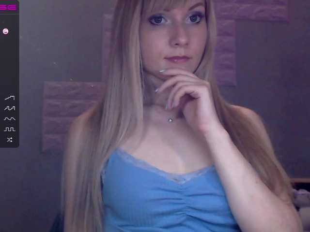 Fotografii -Wildbee- Hi! From entertainment - games, in group chat - dance. Lovense from two tokens. On sweets 777