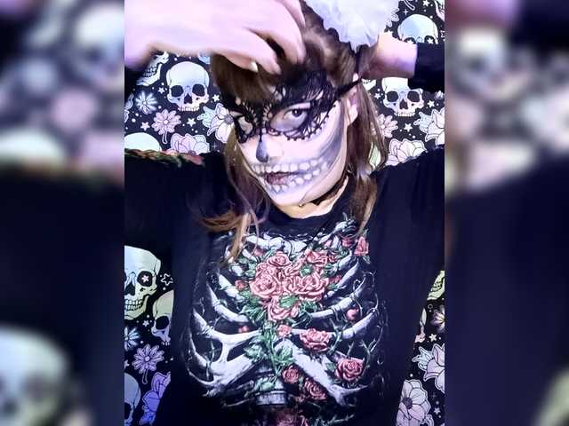 Capturi de ecran de difuzare Zadira_Fox