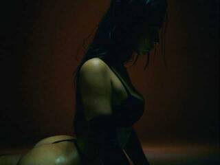 Chat video erotic Mollllli